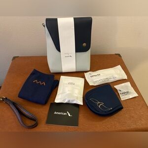 Raven Lily x American Airlines Flagship Business Class Amenity Kit - New Blue